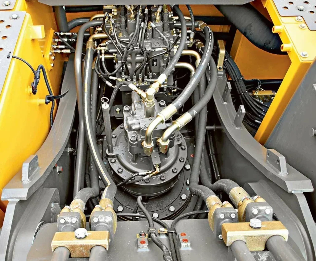 Важность гидролинии в функционировании гидросистемы экскаватора